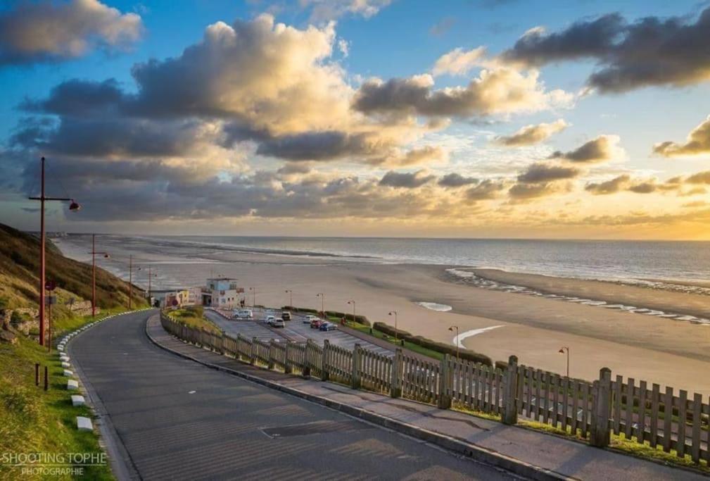 Charmante Maison 1 Chambre Avec Terrasse N'1 Équihen-Plage Eksteriør billede